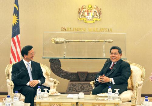 KL31_11032014_PARLIMEN