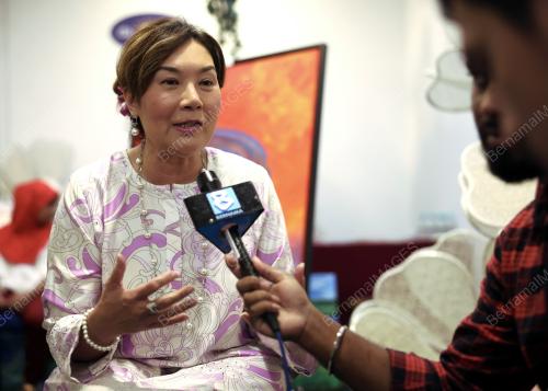 DATUK RAS ADIBA RADZI