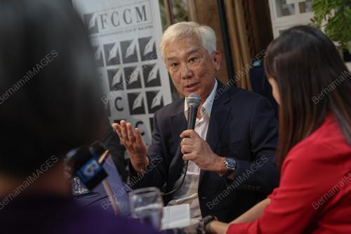 DATUK HO KAY TAT