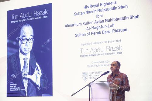 TAN SRI NAZIR RAZAK