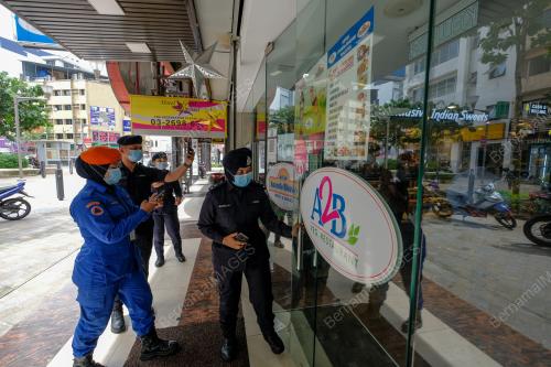 PERINTAH KAWALAN PERGERAKKAN