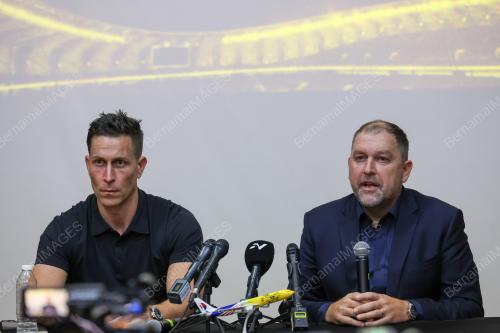 PETER CKLAMOVSKI