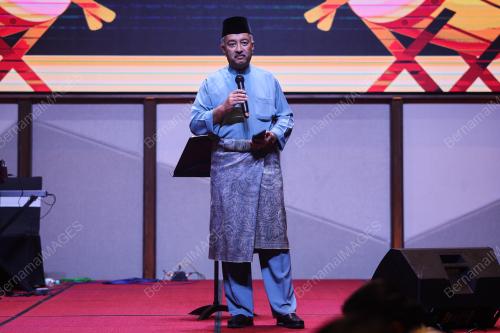 TAN SRI MOKHZANI MAHATHIR