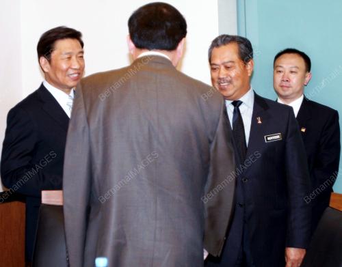 MUHYIDDIN YASSIN