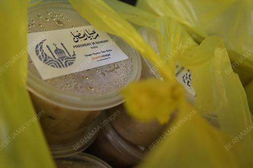 SUMBANGAN BUBUR LAMBUK
