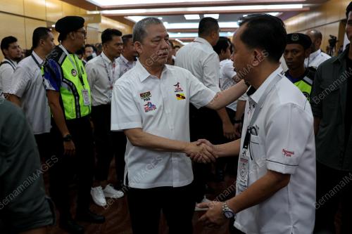 DATUK SERI FADILLAH YUSOF