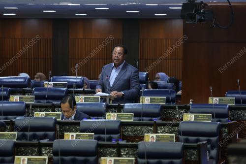 DATUK SERI ABDUL RAHMAN MOHAMAD
