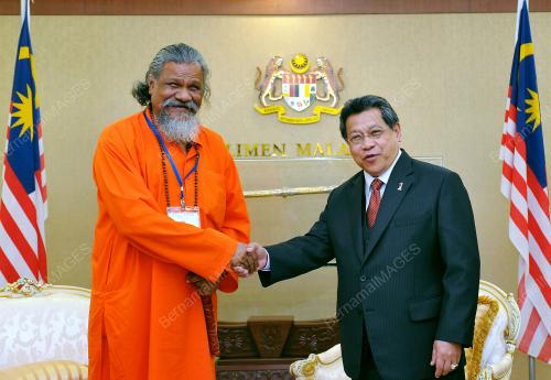 TAN SRI PANDIKAR AMIN