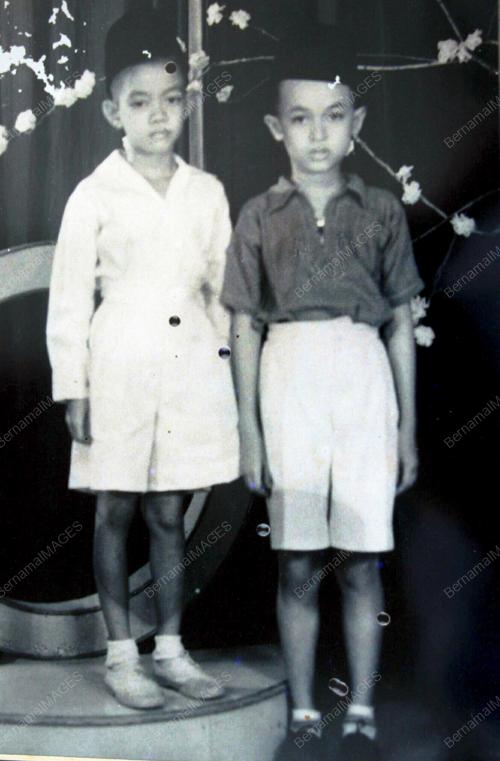 TUN ABDULLAH AHMAD BADAWI