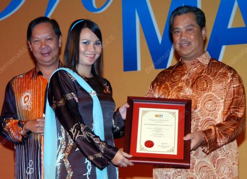 MUHYIDDIN YASSIN