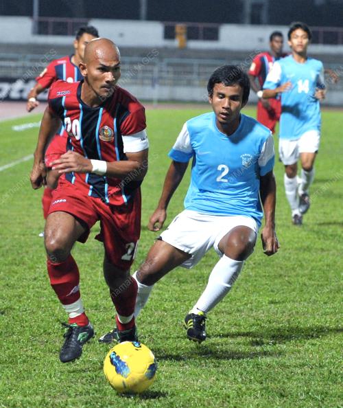KL31_16012012_BOLA
