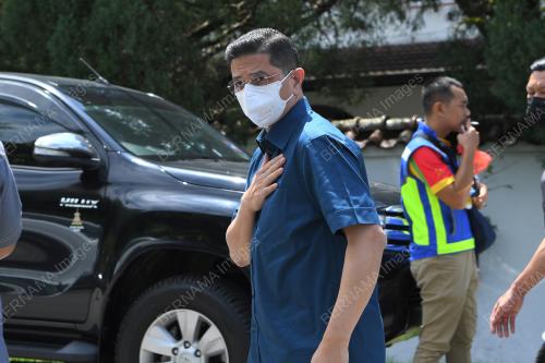 DATUK SERI AZMIN ALI