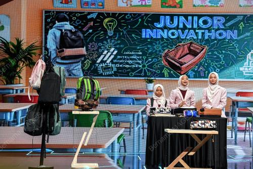 PROGRAM AKHIR JUNIOR INNOVATHON 2025