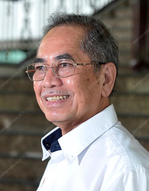 DATUK DR WAN JUNAIDI TUANKU JAAFAR