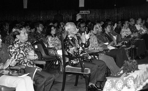 KL31_19012015_AGONG_PUISI