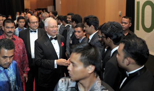 KL31_19082016_PM_KHAZANAH