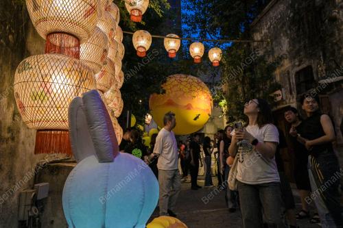 MID AUTUMN FESTIVAL