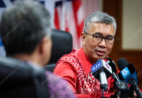 TENGKU DATUK SERI ZAFRUL TENGKU ABDUL AZIZ