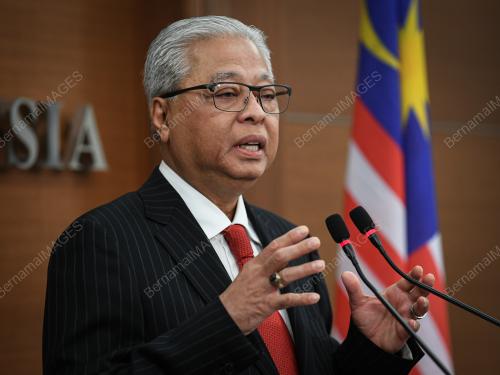DATUK SERI ISMAIL SABRI YAAKOB