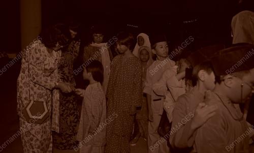 RAFIDAH AZIZ BERBUKA PUASA MALAM TUJUH LIKUR