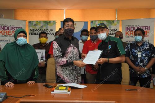 DATUK ZAHIDI ZAINUL ABIDIN 
