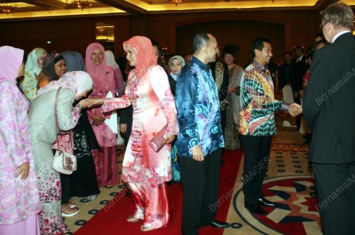 TUANKU MIZAN ZAINAL ABIDIN