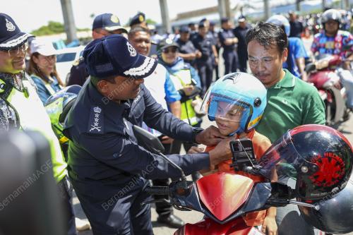 DATUK HUSSEIN OMAR KHAN