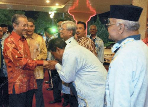 TUN DR MAHATHIR MOHAMAD