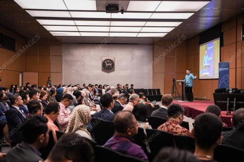 MALAYSIA ECONOMIC MONITOR