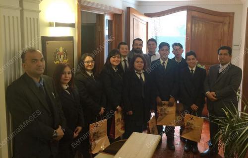 KL31_25082016_STUDENTS