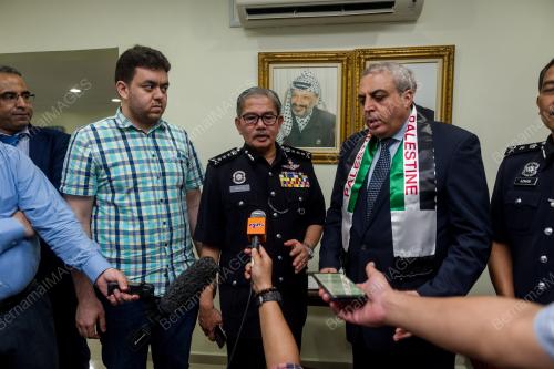 KL31_26042018_PALESTIN_BN201804256479