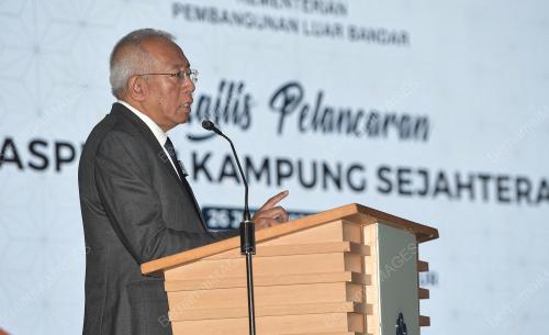 DATUK SERI MAHDZIR KHALID