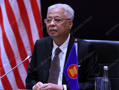 DATUK SERI ISMAIL SABRI YAAKOB