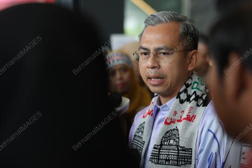 FAHMI FADZIL