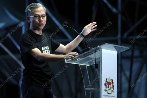 DATUK FAHMI FADZIL