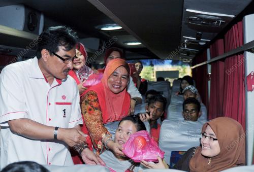 SKUAD SAYANG WANITA UMNO
