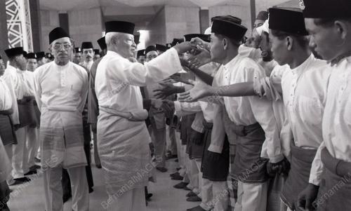 SULTAN AHMAD SHAH AL-MUSTAIN BILLAH