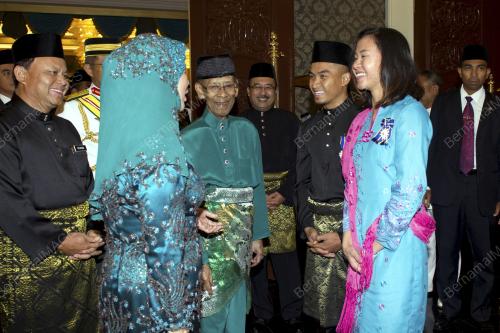 KL31_27102016_AGONG_PINGAT