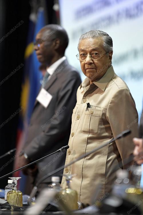 TUN DR MAHATHIR MOHAMAD