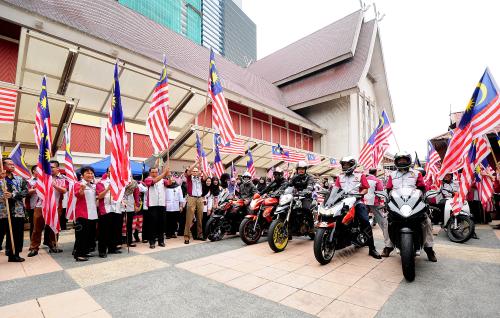 KL31_28082014_KIBAR_JALUR_GEMILANG
