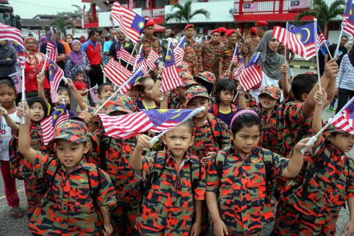 KL31_28082016_KIBAR_BENDERA