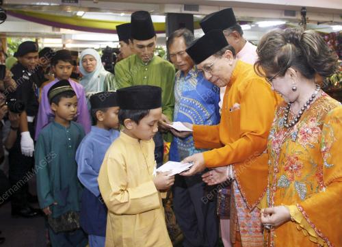 RAIS YATIM