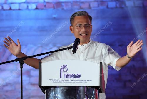 FAHMI FADZIL