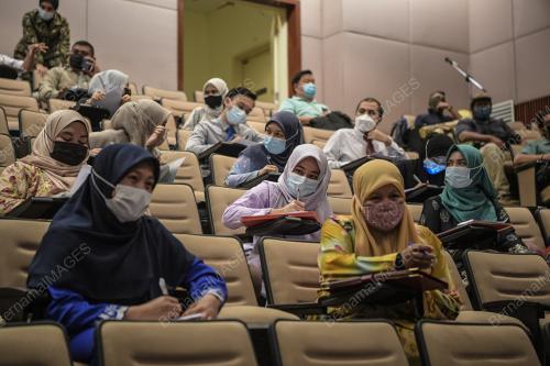 SESI RAMAH BERSAMA PEGAWAI DAN STAF PERUBATAN YANG DILANTIK SECARA KONTRAK