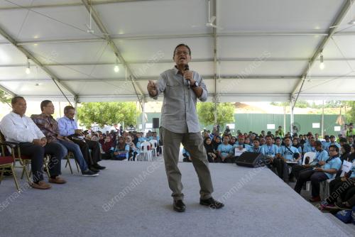 KL31_30092017_PENUTUP_YOUTH_CAMP