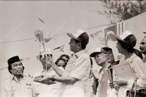 DATUK SERI DR MAHATHIR MOHAMAD