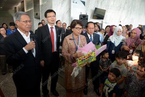 KL32_01072016_REBECCA_FATIMAH