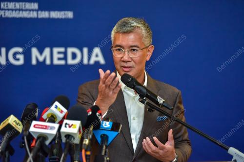 TENGKU DATUK SERI ZAFRUL AZIZ