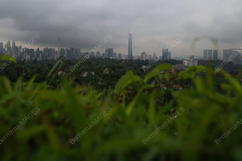 TINJAUAN CUACA IBU KOTA
