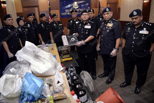 KL32_01112019_DADAH_BN201910316146
